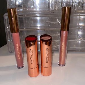 Revolution Lip Set